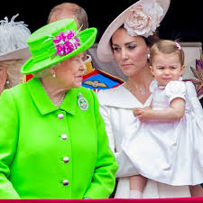 La notizia a pochi giorni dall'atteso arrivo a roma della sovrana d'inghilterra per una visita di 48 ore. Coronavirus Regina Elisabetta Torna A Buckingham Palace Per Restarci