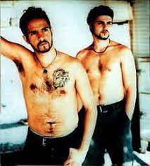 Stream songs including ta pio omorfa oneira einai anonyma, logia and more. Razastarr Discography Discogs