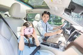 Hiasan dalaman ruang tamu yang menyempurnakan seti. Gadis Kecil Mengambil Gambar Di Dalam Kereta Gambar Unduh Gratis Imej 501007720 Format Jpg My Lovepik Com