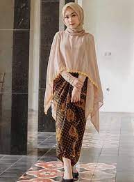 Model baju cewek yang cocok buat model baju gamis kekinian untuk remaja agar tampil lebih cute 6. Aneka Style Kondangan Hijab Yang Nggak Bakal Bikin Kamu Mati Gaya