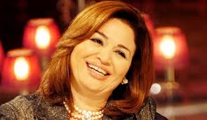 إلهام شاهين هالة صدقي بتصوم معايا في رمضان Http Bit Ly 1ejwwze New Egypt Drop Earrings Fashion