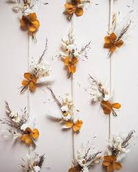 Fleurs Sechees Diy 9 Idees Blog Deco Clem Around The Corner Guirlande De Fleurs Faire Secher Des Fleurs Fleurs Sechees