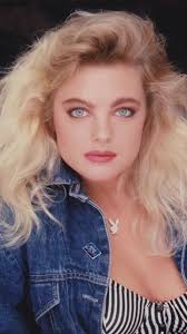 #morph ERIKA ELENIAK " BAYWATCH"