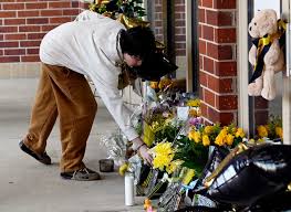 Community gathers for vigil after Kenwood Middle School bus crash
