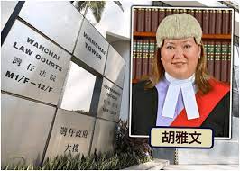 本雅明·毕比·内塔尼亚胡（希伯來語： בִּנְיָמִין בִּיבִּי נְתַנְיָהוּ‬，英語：benjamin netanyahu，1949年10月21日－），以色列政治人物，為现任以色列總理和执政党利庫德集團的主席。其之前曾于1996至1999年担任过总理。 Ei1b7bvce66kem