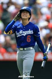 [Breaking News] "Amazing" Kim Hye-seong dramatically stays in the majors → Immediately starts against the Rockies! Manager Roberts' trust is that deep.
