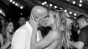 September feierten bar refaeli und ihr verlobter adi ezra in isreal ihre traumhochzeit. Bar Refaeli Adi Ezra Google Suche Herzlichen Gluckwunsch Zum Hochzeitstag Gluckwunsche Zum Hochzeitstag Hochzeitsfeier Ideen