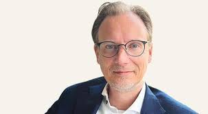 Fastan förskjuter vårt fokus till Guds förmåga