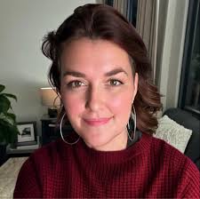 Charlie Nicholson updated her profile...