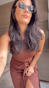 ✨Moda é mais do que vestir. É comunicar quem você é — antes mesmo de dizer  uma palavra. Na Bentley Boutique, cada peça tem propósito e traduz  identidade. Assim como na minha