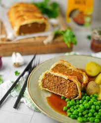 Veganer Hackbraten Im Blatterteigmantel Deutschland Is S T Vegan Vegan Hackbraten Hackbraten Rezeptideen