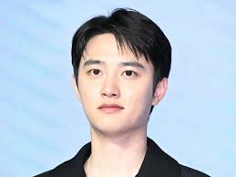 DO (Do Kyungsoo) của EXO gây ấn tượng với người hâm mộ bởi tính cách trung  thành, biết cân bằng giữa công việc và nghĩa vụ.