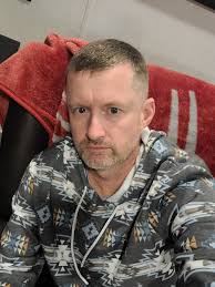 Hello i'm new to the group. My name is Aaron. I'm 29. Gay and single. I  work in healthcare. I also live in Lewiston Idaho.