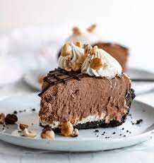 Nutella Pie with Oreo Crust - Mindycake - Mindy Johnson
