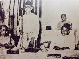 Dato onn jaafar adalah presiden umno yang pertama sejak umno ditubuhkan pada 11 mei 1946. These 5 Ex Bn Leaders Started Their Own Parties Where Are They Now