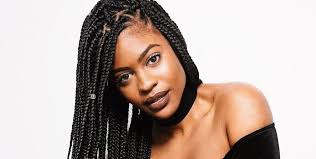 Knotless box and triangle braids. I Swapped My Straight Hair For 4 Months Of Braids Here S What I Learned Beauty Cosmopolitan Middle East