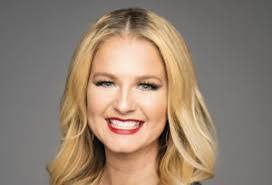 Robin Pickering's Instagram, Twitter & Facebook