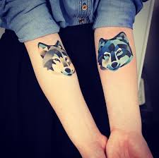 The 26 Coolest Animal Tattoos From Russian Artist Sasha Unisex Geometric Animal Tattoo Animal Tattoos Cool Tattoos
