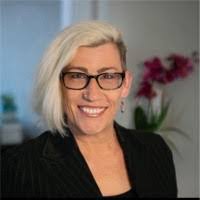 Hilary Grove's Instagram, Twitter & Facebook