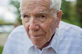 Capturing 10,000 years of life through photos