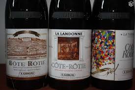 Les Meilleurs Vins De La Trilogie E Guigal Comptoir Des Millesimes Le Blog Bouteille De Vin Meilleur Vin Vins
