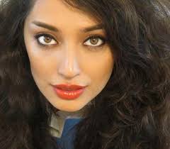 Scarlett Levy *stunning And Beautiful*