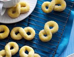 Comme Moi Decouvrez La Recette Biscuits Italiens Au Citron Biscotti Morbidi Al Limone Recette En 2020 Biscuit Italien Biscuits Biscotti