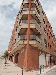 El terremoto que causó los daños se produjo sobre las 18.45 hora local (16.45 gmt) con epicentro el terremoto de este miércoles es el más grave de este tipo registrado en los últimos cincuenta años. Totana Com Parte 13 30 Horas Aumenta A Nueve El Numero De Fallecidos Tras Los Terremotos De Lorca