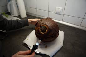 Todesstern kuchen selber backen involviere einige bilder, die sich darauf beziehen einander. Star Wars Todesstern Sabrinas Backvergnugen