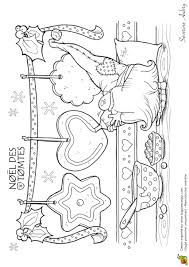 Coloriage Les Tomtes Lutins Suedois Biscuits Coloriage Noel Couleurs De Noel Coloriage
