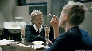 Marion stokes was an activist who secretly recorded television 24 hours a day for 30 years on 70,000 vhs tapes. Dau What S Behind The Most Ambitious Film Project Of All Time Film Dw 27 02 2020