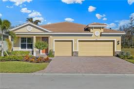 Householders and tenants for 3841 glen oaks dr, sarasota fl. Compass Landing Mls 220038847 3841 Helmsman Naples Florida 34120