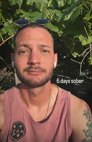 Once your girl starts posting pictures where she's facing the side showing  off her ass, it's time to start looking for a new girl.