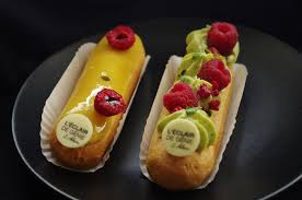 Eclair Fruit De La Passion Framboise Et Eclair Framboisier Christopheadam Leclairdegenie Eclair Fruitdelapassion Pistache Pistachio Raspberry Passionfru
