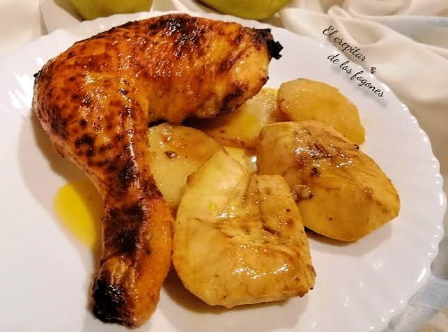 POLLO ASADO CON MIEL Y MANZANA - El crepitar de los fogones