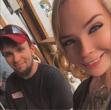 Last minute suitcase zipper repair needed