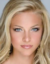 Well This Isn T Really Hair But I Love Her Make Up Maybe Lipstick Instead Of Gloss Tho Wedding Makeup For Blue Eyes Blonde Hair Blue Eyes Makeup For Blondes