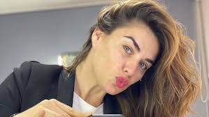 Listen to ingrid cruz diaz | soundcloud is an audio platform that lets you listen to what you love and share the sounds you create. Ingrid Cruz Comparte Sexy Fotografia En Las Grabaciones De La Teleserie Juegos De Poder Meganoticias