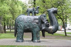 Bronze Elephants In The North Park Blocks Of Portland Oregon Public Art Art Elephant Sculpture Halk sanatı ve anıt / abide.