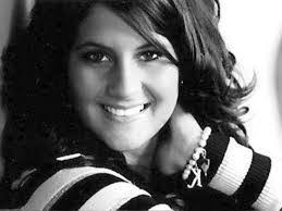 Renee Brant's Instagram, Twitter & Facebook