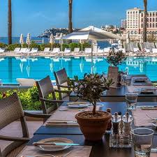 Les 10 Plus Belles Terrasses De Monaco Monaco Piscine Olympique Monte Carlo