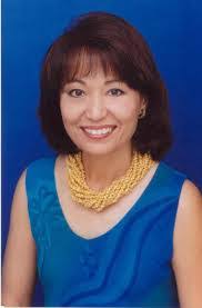 Donna Kim's Instagram, Twitter & Facebook