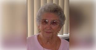 Isabel Mesa's Instagram, Twitter & Facebook