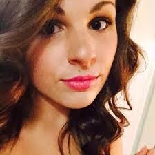 Amelia Shoemaker's Instagram, Twitter & Facebook