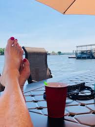 Angela Breckenridge (@Red__Heads_Rule)