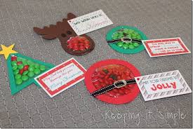 Christmas candy is synonymous with the holidays, and you're never too old. Easy Christmas Treat M M Candy Pouches With Free Printables Keeping It Simple