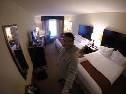 It has 156 rooms on 6 floors. Quarto Picture Of Holiday Inn Express Hotel Suites Orlando International Drive Tripadvisor
