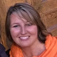 Leila Hampton's Instagram, Twitter & Facebook