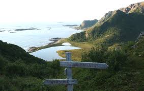 Experience vesterålen and try whale safari, cod fishing, hiking and snowshoeing. Dronningruta Die Schonste Tour Norwegens Norwegenstube