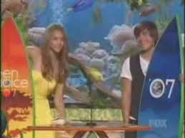 The two stars have been in dubai for a while recently. Zac Efron And Jessica Alba Wins 07 Teen Choice Awards Youtube